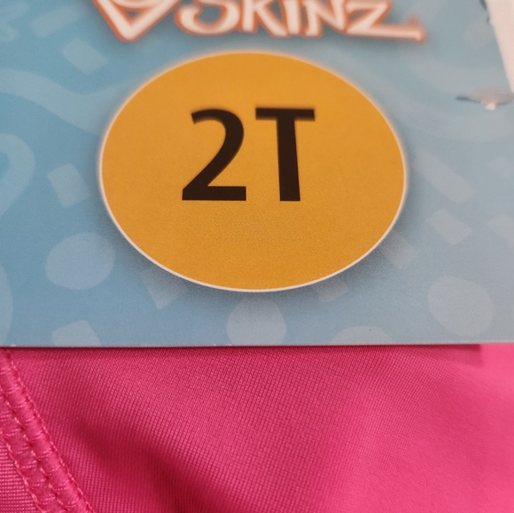 Toddler Girls Bathing suit 50 SPF - Picture 5 of 9